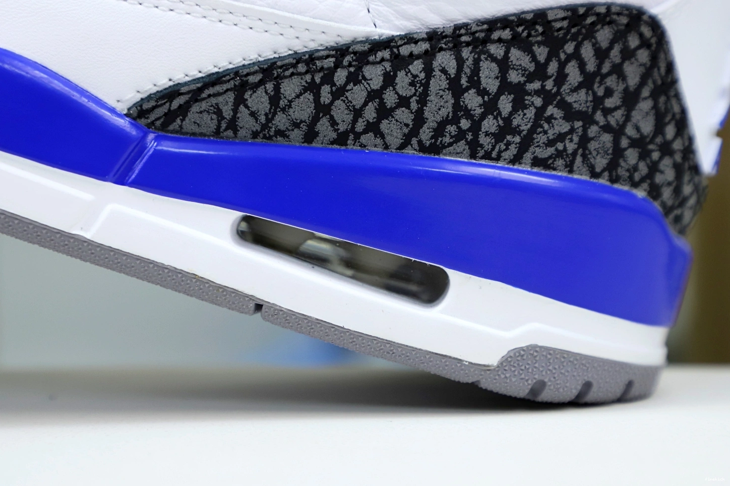 AIR 'RACER RETRO BLUE' 3 (CT8532-145) JORDAN 0210